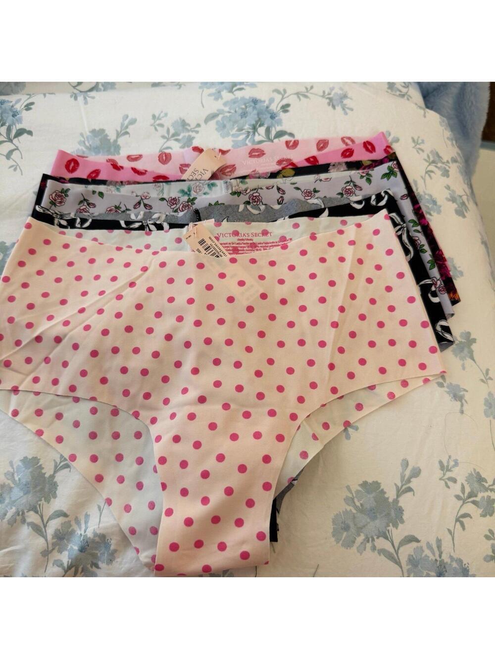 Victorias Secret No Show cheeky Panties